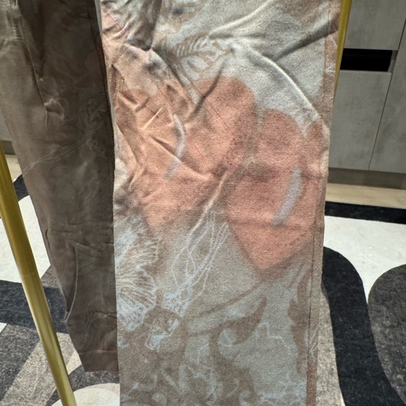 Stylish Abstract Pattern Leggings - Picture 4 of 4